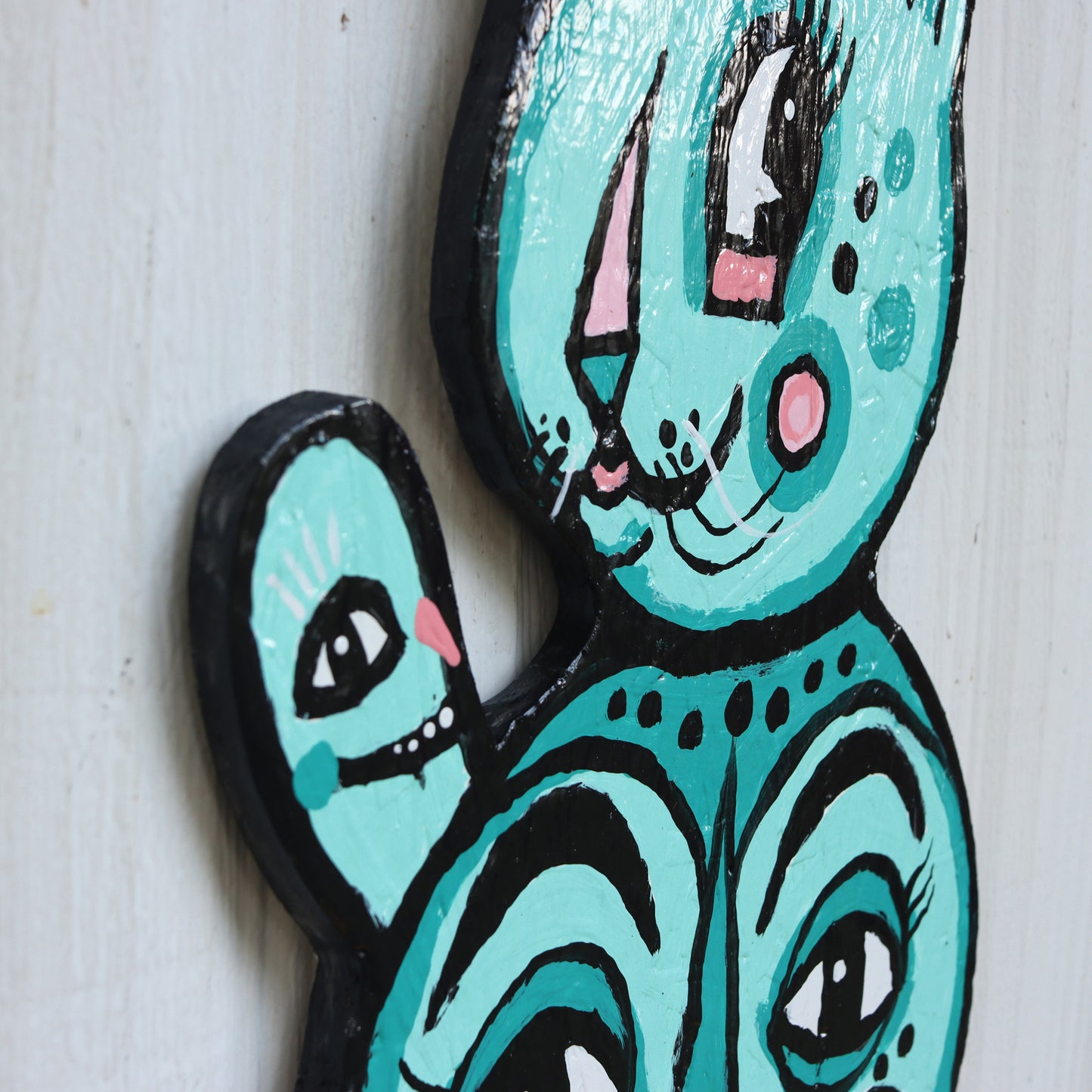 Mint Cat and Tail