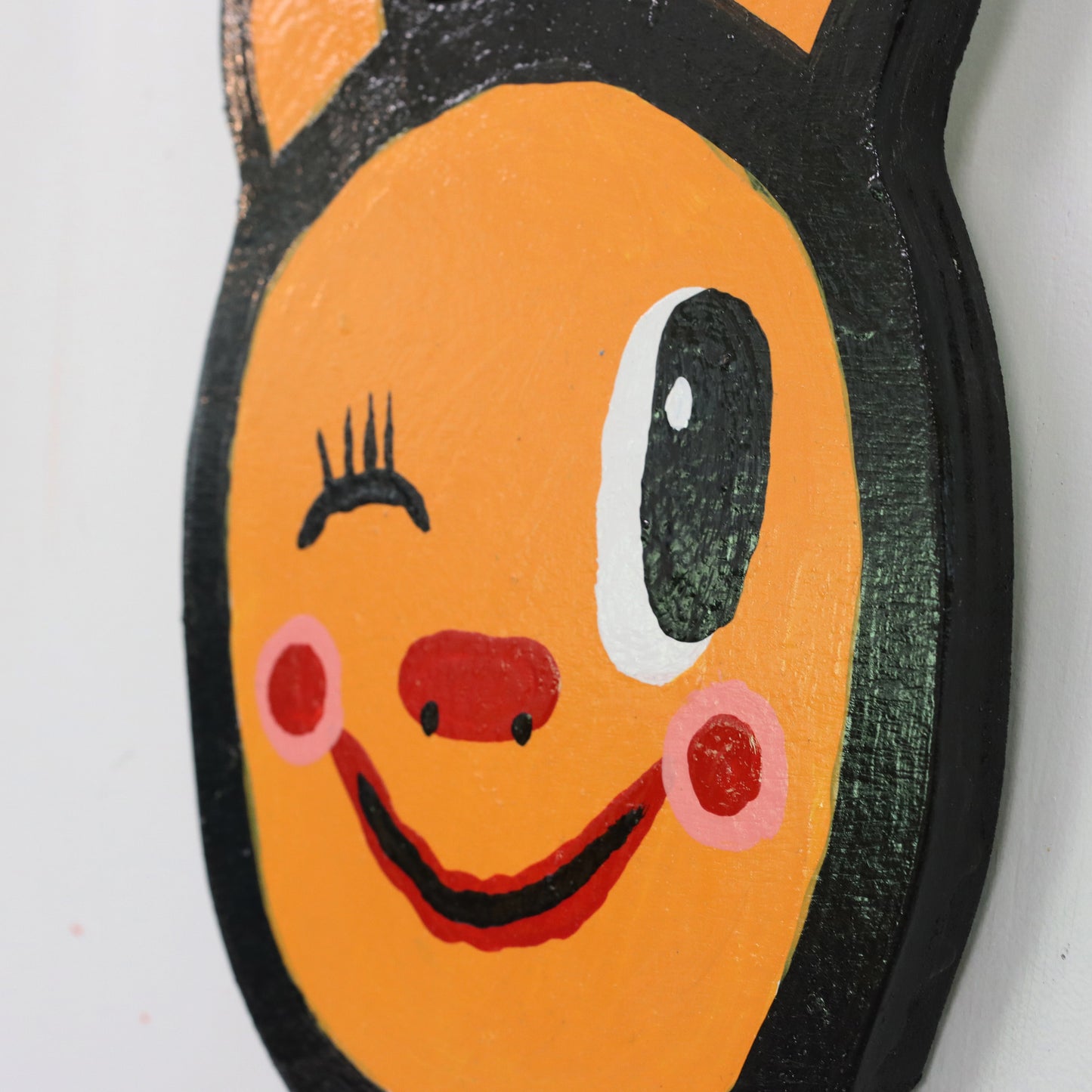 Winky Orange Bear 21 spring 25